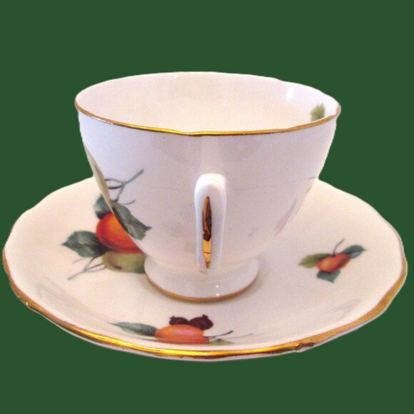 (Fall!)Royal Vale a Product of Ridgway Potteries Ltd colorful fall teacup & sauc - Picture 4 of 6